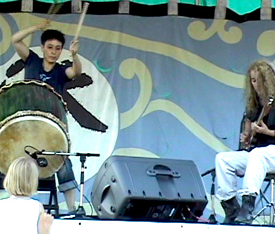 LOUD performing a the Powell Street Festival